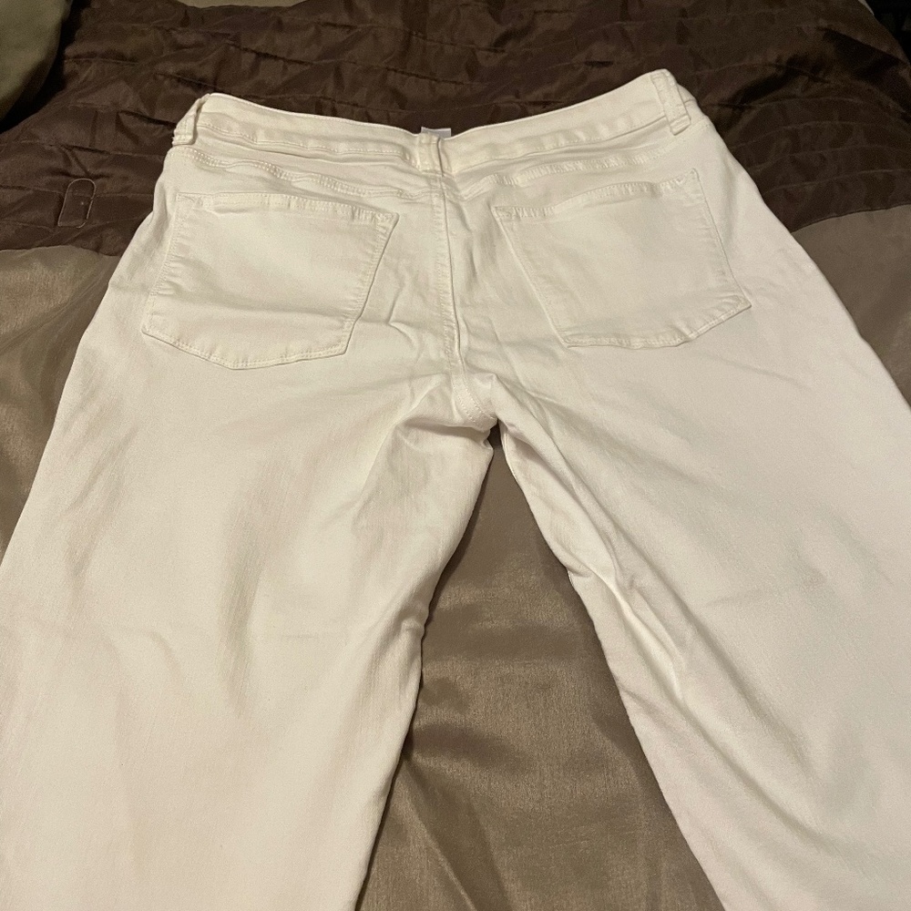 White lace.design ankle jeans